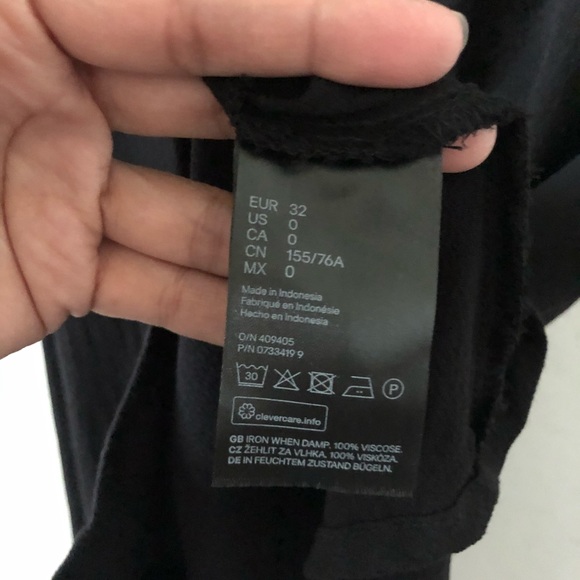 H&M Black buttoned up dress - Picture 4 of 12